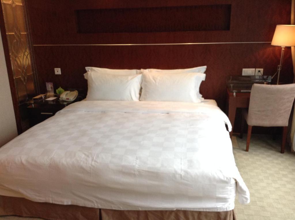 New Times Hotel Shenzhen Railway Station Ngoại thất bức ảnh