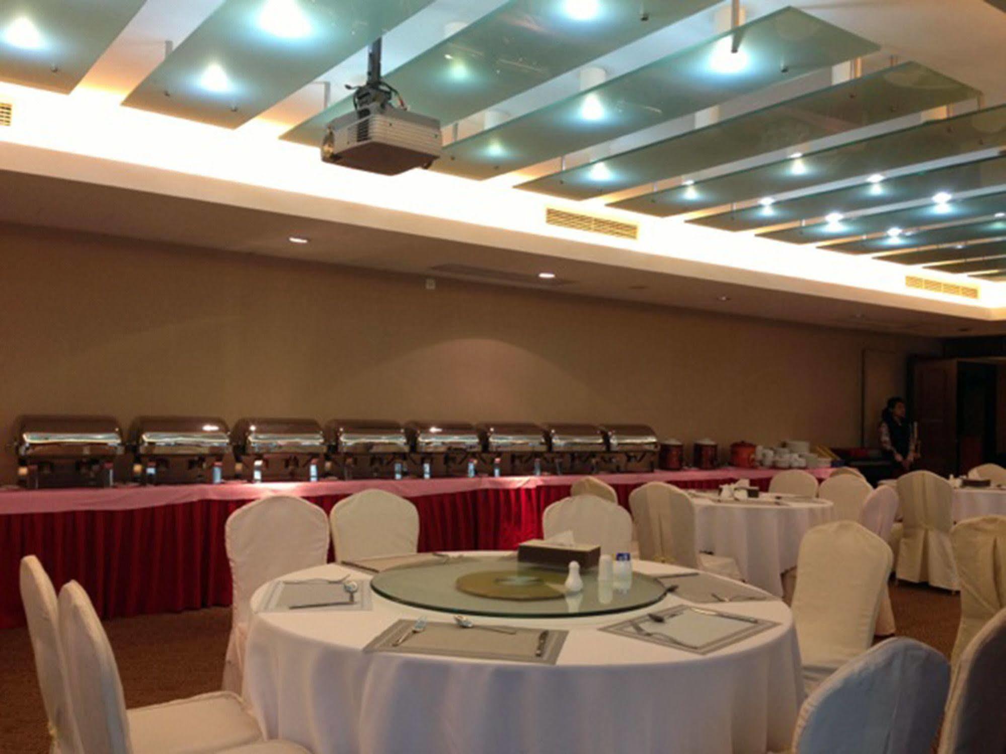 New Times Hotel Shenzhen Railway Station Ngoại thất bức ảnh