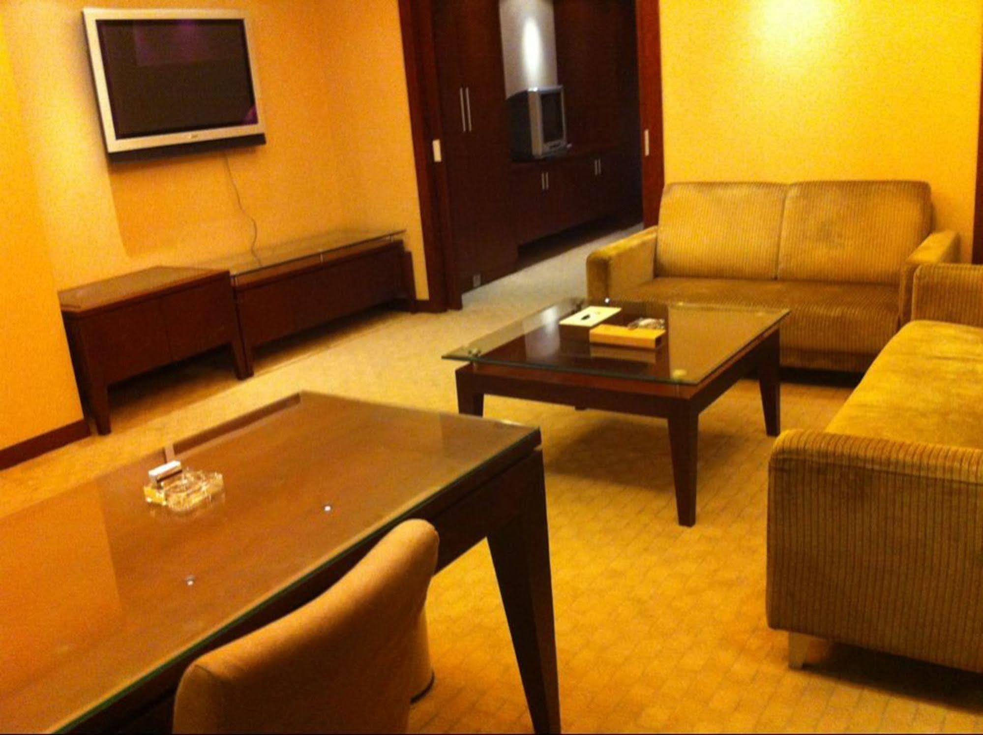New Times Hotel Shenzhen Railway Station Ngoại thất bức ảnh