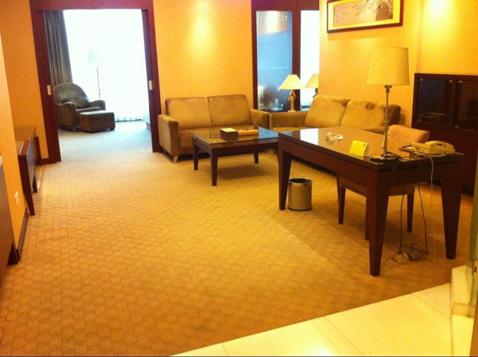 New Times Hotel Shenzhen Railway Station Ngoại thất bức ảnh